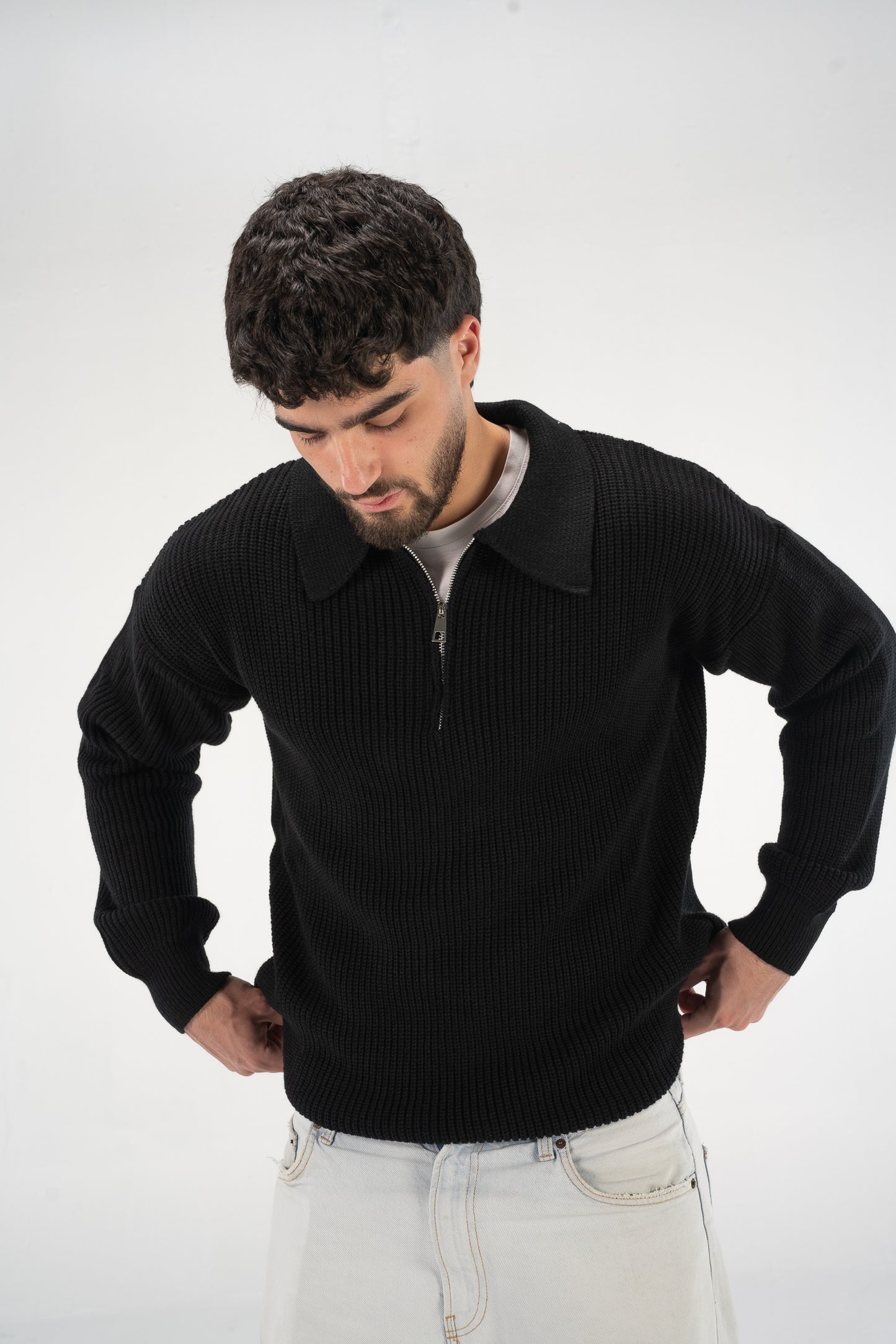 Black Knitted Zipper
